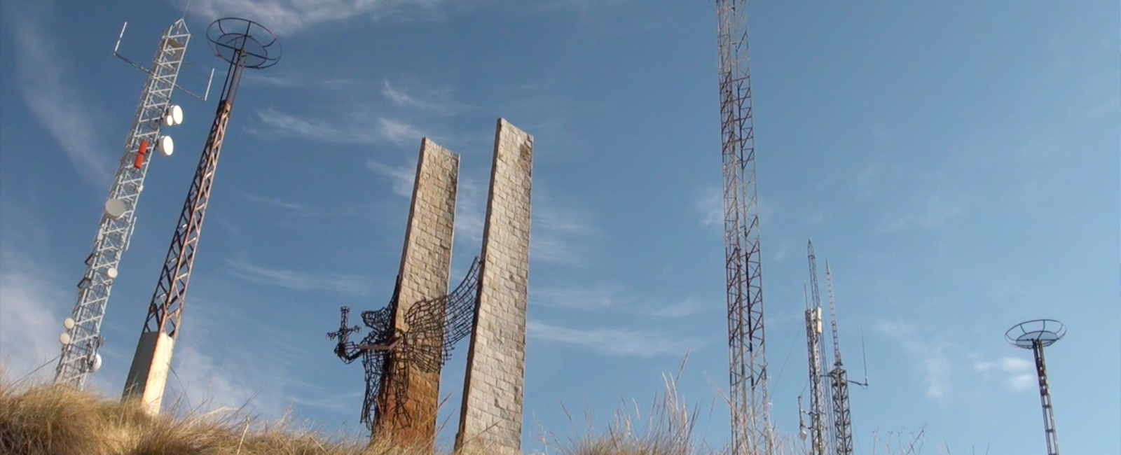 Multiverso_Isaias-Griñolo_Espana-profunda_angel_1600x650
